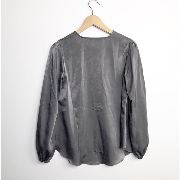 LOVERS & Friends grey satin V-neck blouse - Picture 2 of 8